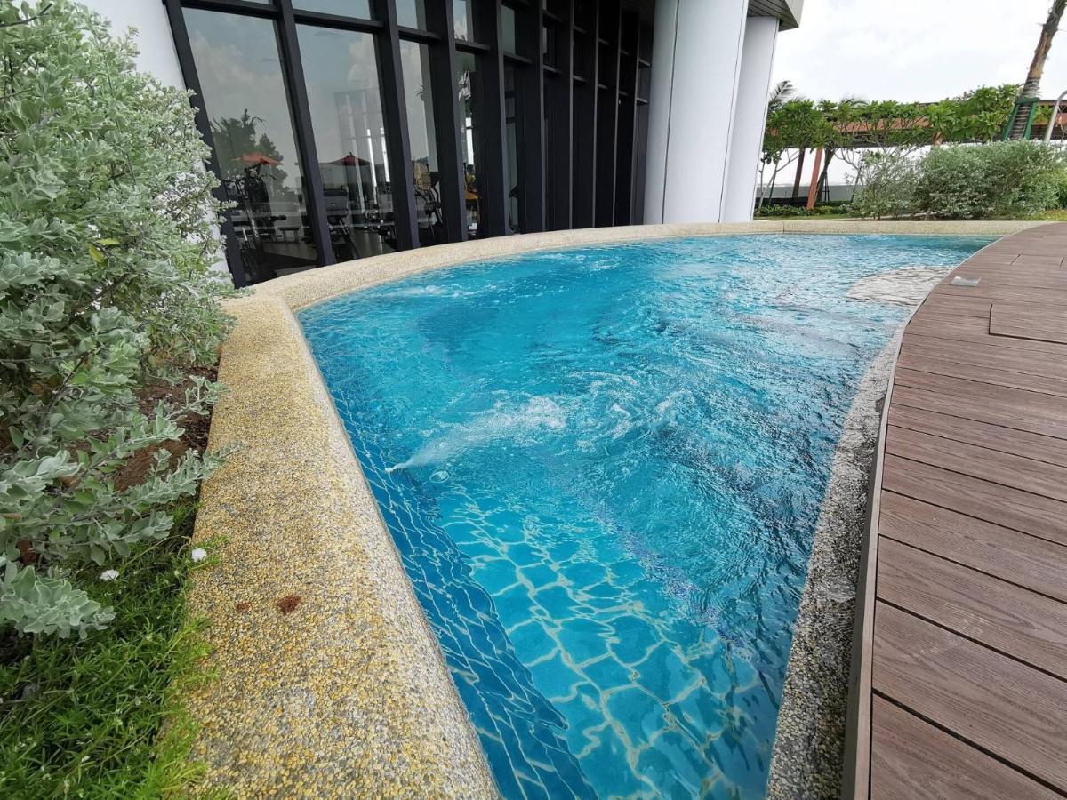 Almas Puteri Harbour Nusajaya Suite Room Exclusive Room 5 Min To Legoaland By Homespace Luaran gambar